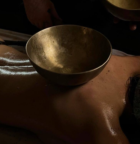 Traditional Thai Massage (Full Body) || 1 Hour